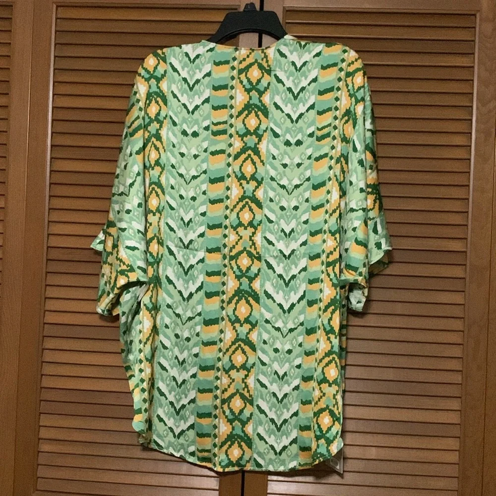 NWT Styline Satin Lightweight Open Front Cardigan Kimono One Size